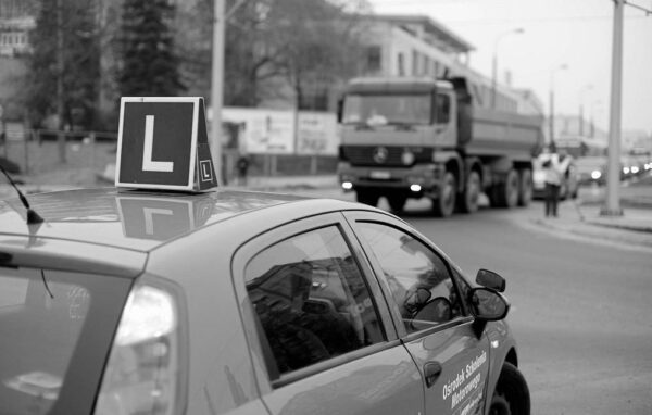 Prawo jazdy dla Mikołaja – wychowanka Młodzieżowego Ośrodka Wychowawczego Księży Orionistów